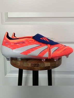 NEW Adidas Predator Elite FT Men’s 11.5 Red Blue Soccer Cleats 2026-507